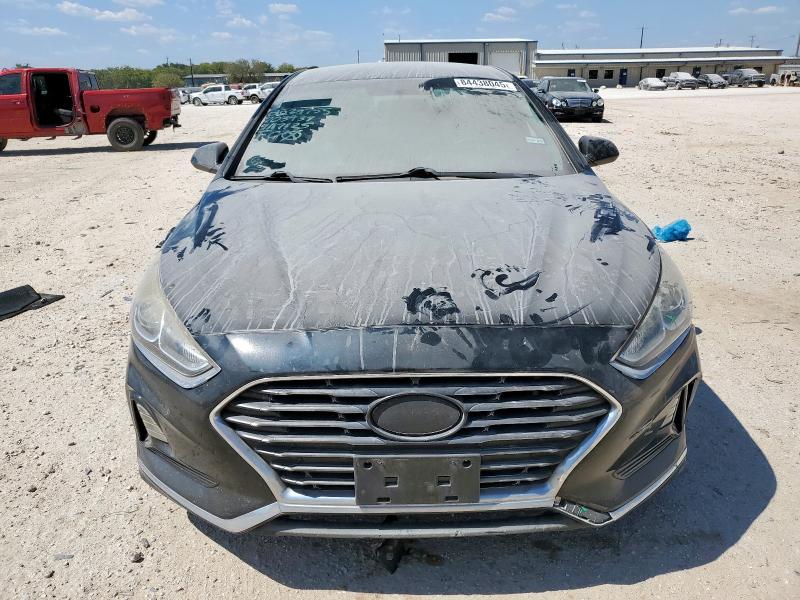 5NPE24AF6JH703939 - 2018 HYUNDAI SONATA SE Schwarz Foto 5