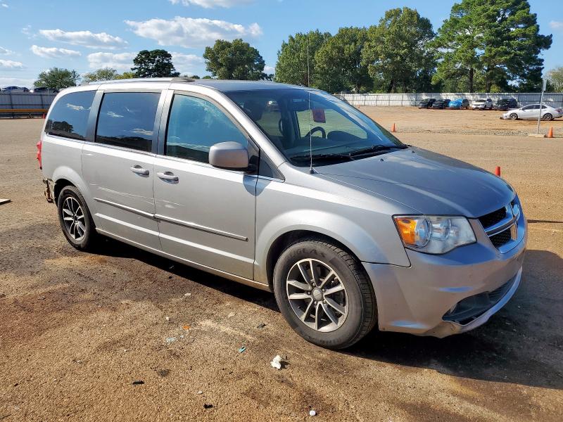 2C4RDGCG4HR724465 - 2017 DODGE GRAND CARAVAN SXT 银色 照片 4