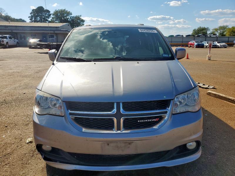 2C4RDGCG4HR724465 - 2017 DODGE GRAND CARAVAN SXT 银色 照片 5