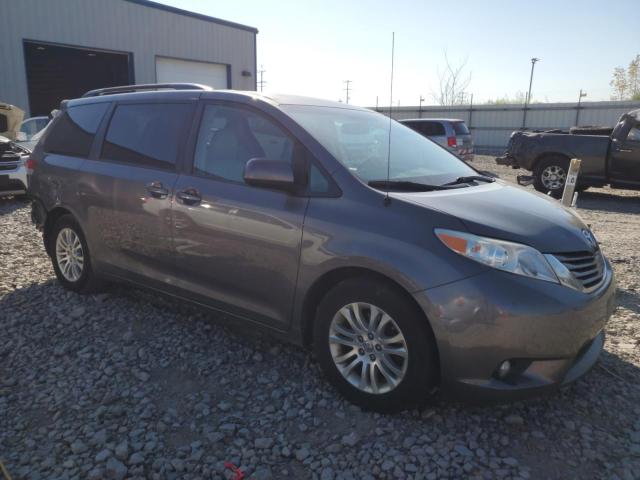 5TDYK3DC6ES503572 - 2014 TOYOTA SIENNA XLE 灰色 照片 4