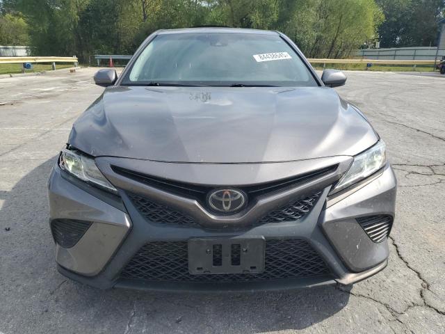 4T1B11HK2KU716942 - 2019 TOYOTA CAMRY L Сұр фото 5