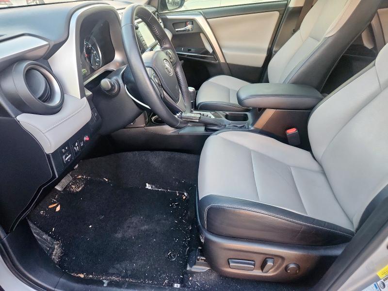 JTMDJREV3HD101996 - 2017 TOYOTA RAV4 LIMITED 银色 照片 7