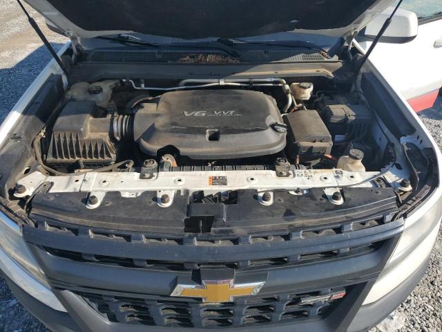 1GCGTEEN1J1318910 - 2018 CHEVROLET COLORADO ZR2 WHITE photo 11