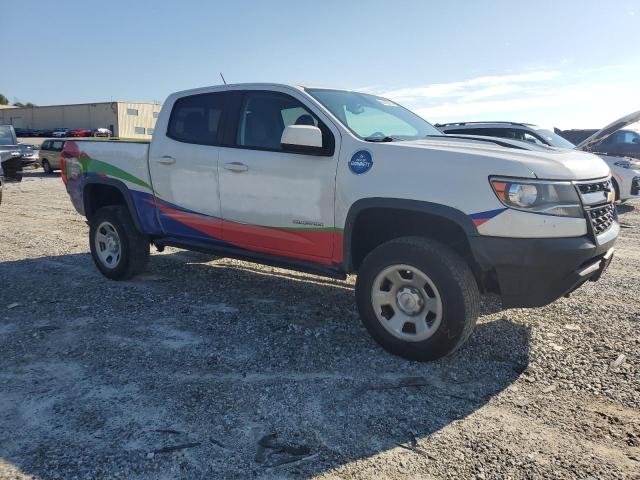 1GCGTEEN1J1318910 - 2018 CHEVROLET COLORADO ZR2 WHITE photo 4