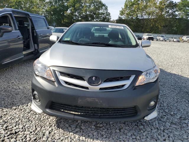 2T1BU4EEXBC702957 - 2011 TOYOTA COROLLA BASE 银色 照片 5