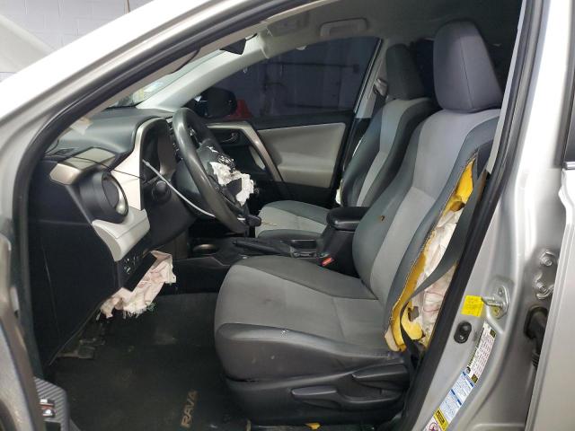 2T3BFREV4FW270529 - 2015 TOYOTA RAV4 LE 灰色 照片 7