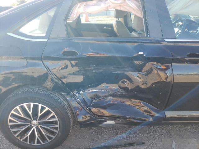 3VWE57BU8KM043689 - 2019 VOLKSWAGEN JETTA SEL შავი ფოტო 10