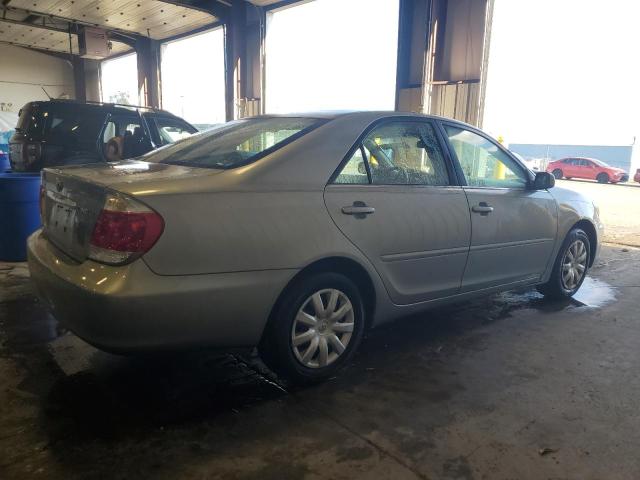 4T1BE32K25U541671 - 2005 TOYOTA CAMRY LE SILVER photo 3