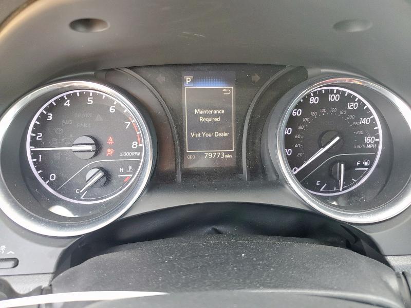 4T1B11HK7KU198651 - 2019 TOYOTA CAMRY L SILVER photo 9