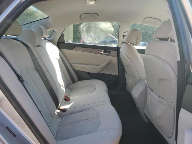 5NPE24AFXHH548323 - 2017 HYUNDAI SONATA SE SILVER photo 10
