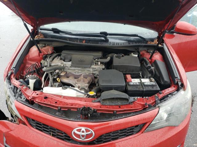 4T1BF1FK1CU619964 - 2012 TOYOTA CAMRY BASE RED photo 11
