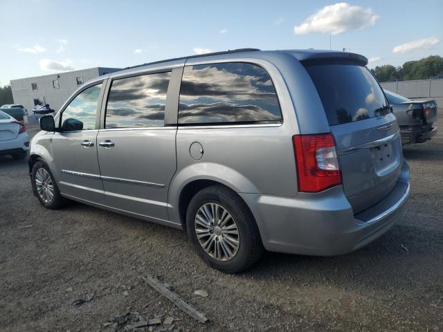 2C4RC1CG2GR252393 - 2016 CHRYSLER TOWN & COU TOURING L SILVER photo 2