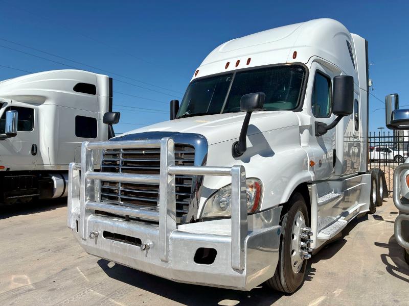 1FUJGLDR1HLJB2749 - 2017 FREIGHTLINER CASCADIA 1 Blanco foto 2