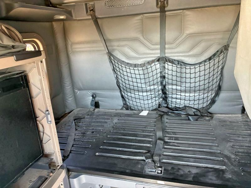 1FUJGLDR1HLJB2749 - 2017 FREIGHTLINER CASCADIA 1 Blanco foto 6