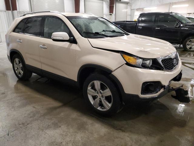 5XYKU4A63CG227351 - 2012 KIA SORENTO EX BEIGE photo 4