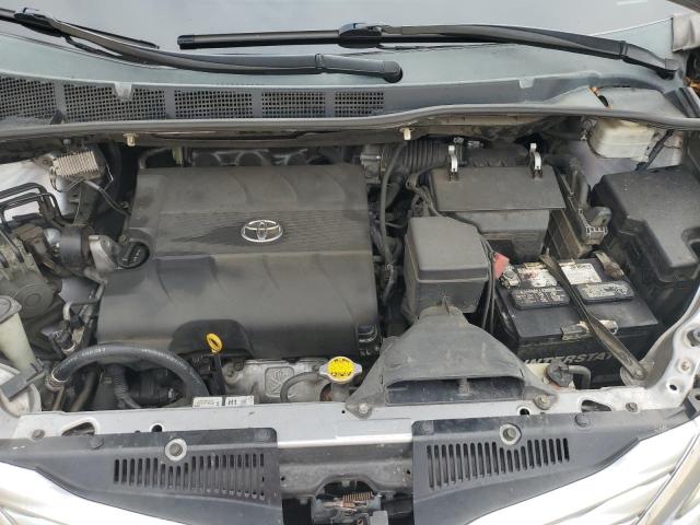 5TDDK3DC4CS040195 - 2012 TOYOTA SIENNA XLE SILVER photo 12