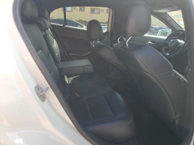 WDCTG4EB7HJ352566 - 2017 MERCEDES-BENZ GLA 250 თეთრი ფოტო 11