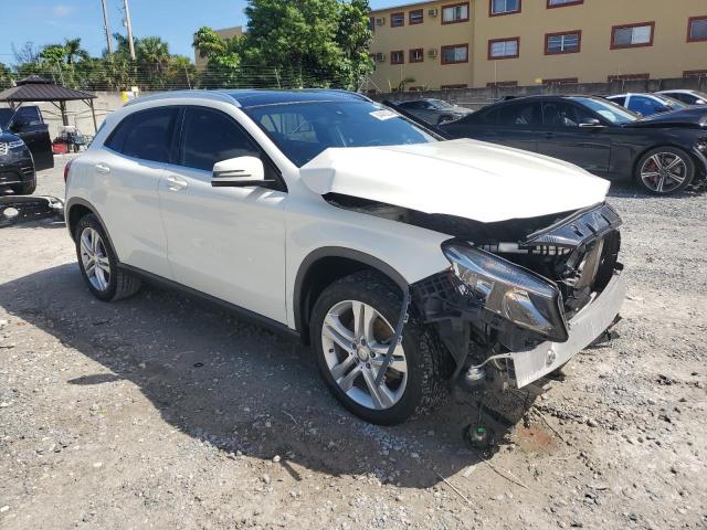 WDCTG4EB7HJ352566 - 2017 MERCEDES-BENZ GLA 250 თეთრი ფოტო 4