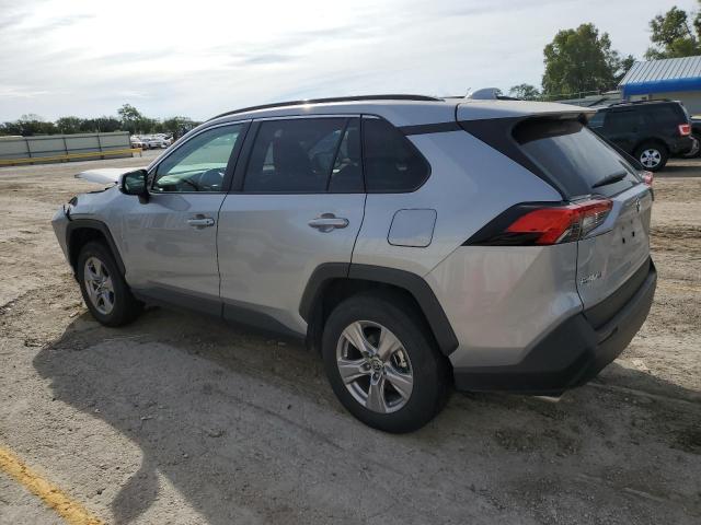 2T3P1RFV7SW542827 - 2025 TOYOTA RAV4 XLE 银色 照片 2