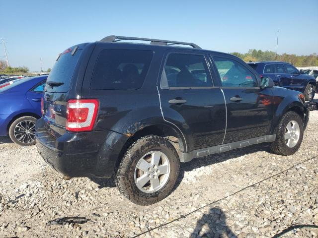 1FMCU0D75BKA26704 - 2011 FORD ESCAPE XLT BLACK photo 3