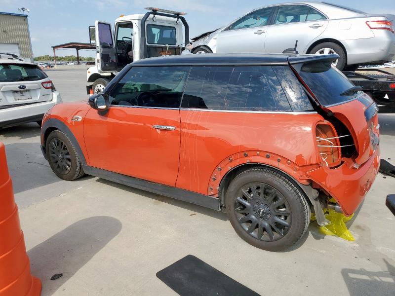 WMWXR3C08L2L98629 - 2020 MINI COOPER ORANGE photo 2