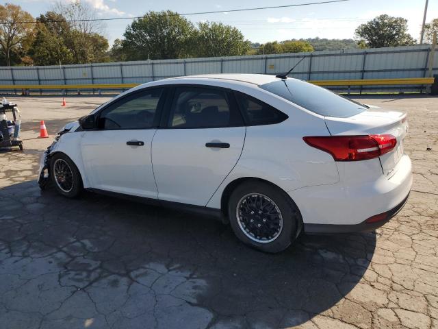 1FADP3E26FL355986 - 2015 FORD FOCUS S WHITE photo 2