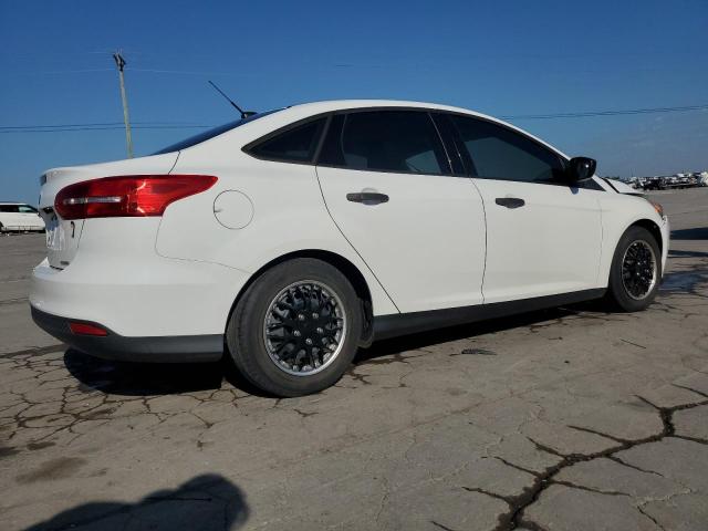 1FADP3E26FL355986 - 2015 FORD FOCUS S WHITE photo 3