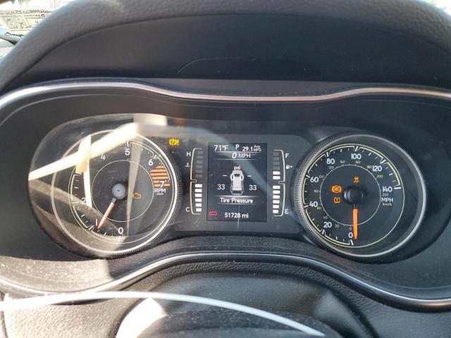 1C4PJLCB7KD222007 - 2019 JEEP CHEROKEE LATITUDE შავი ფოტო 9