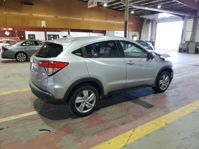 3CZRU6H58LM708622 - 2020 HONDA HR-V EX SILVER photo 3
