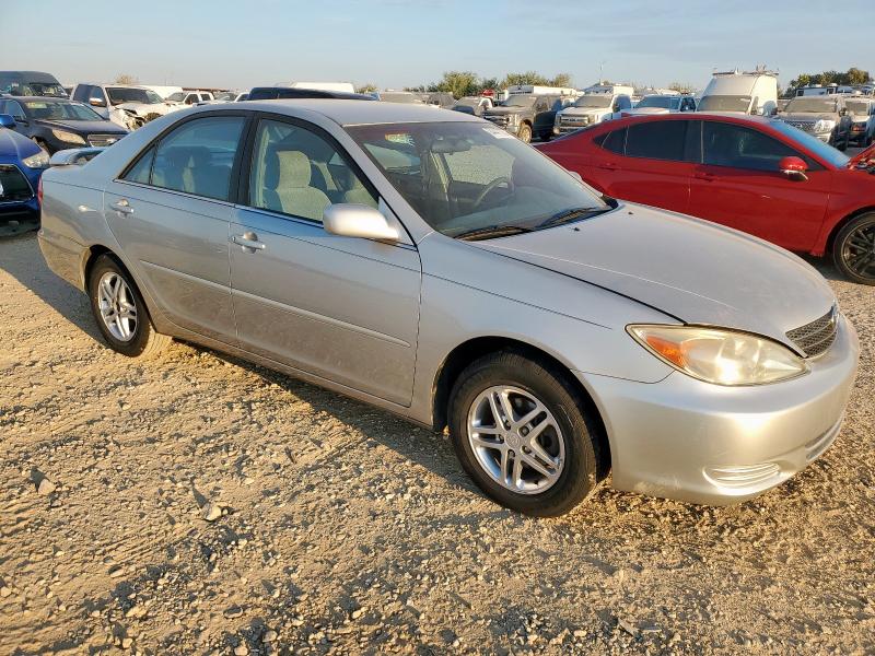 4T1BE32KX3U699804 - 2003 TOYOTA CAMRY LE 银色 照片 4