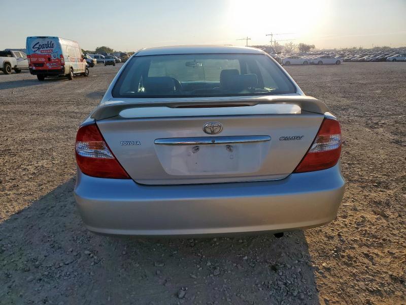4T1BE32KX3U699804 - 2003 TOYOTA CAMRY LE 银色 照片 6