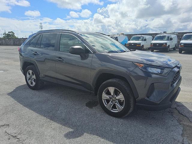 2T3LWRFV8NW133837 - 2022 TOYOTA RAV4 LE Сұр фото 4