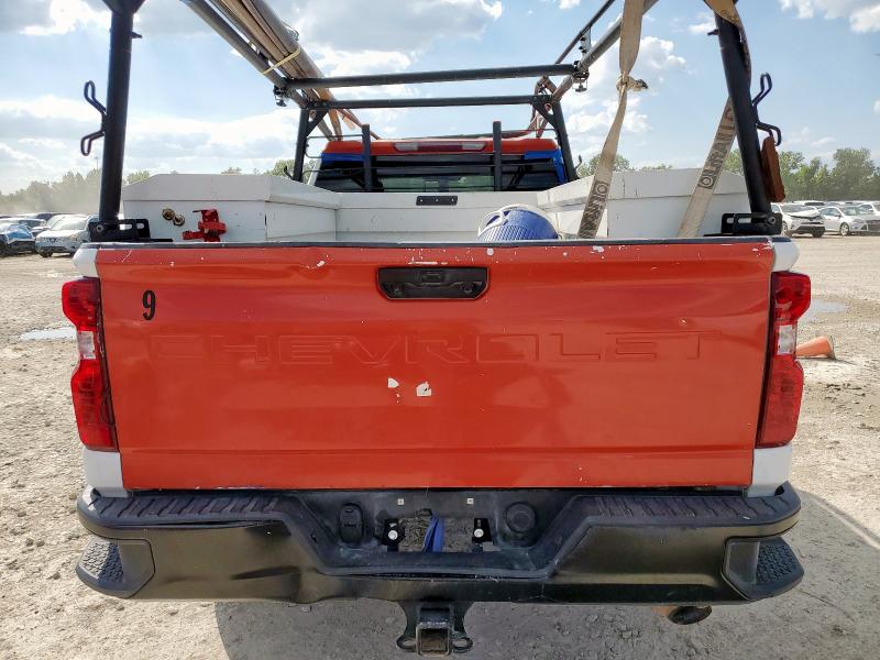 1GC1WLE71PF242314 - 2023 CHEVROLET SILVERADO C2500 HEAVY DUTY WHITE photo 6