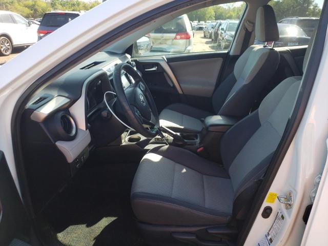 2T3RFREVXEW174949 - 2014 TOYOTA RAV4 XLE WHITE photo 7