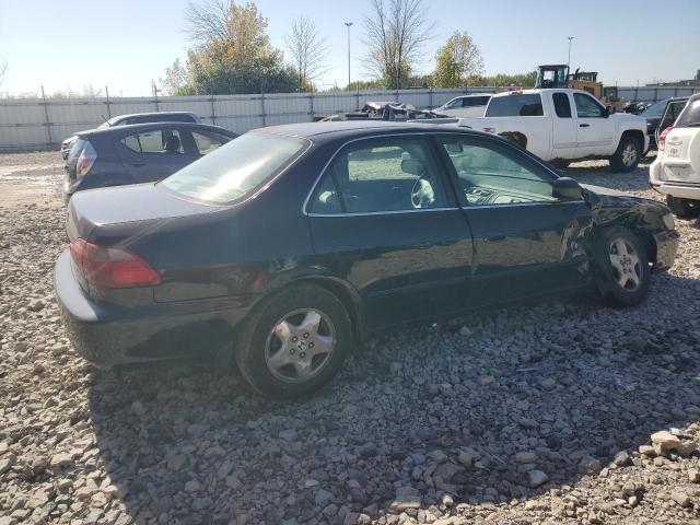 1HGCG1654XA012935 - 1999 HONDA ACCORD EX BLACK photo 3