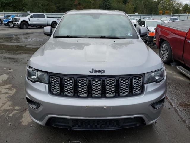 1C4RJFAG7KC787436 - 2019 JEEP GRAND CHER LAREDO Gris photo 5