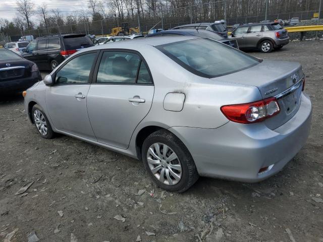 2T1BU4EE9CC853659 - 2012 TOYOTA COROLLA BASE Silber Foto 4