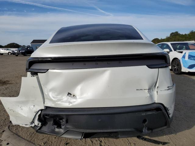 7SAYGDEE5TF410036 - 2026 TESLA MODEL Y WHITE photo 6