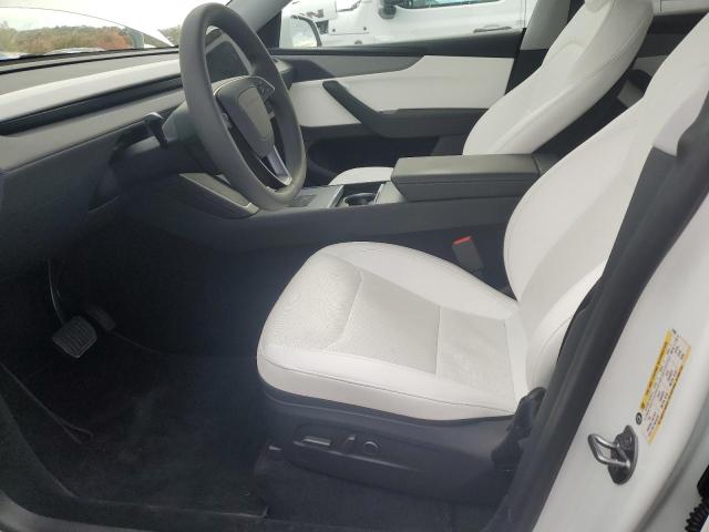 7SAYGDEE5TF410036 - 2026 TESLA MODEL Y WHITE photo 7