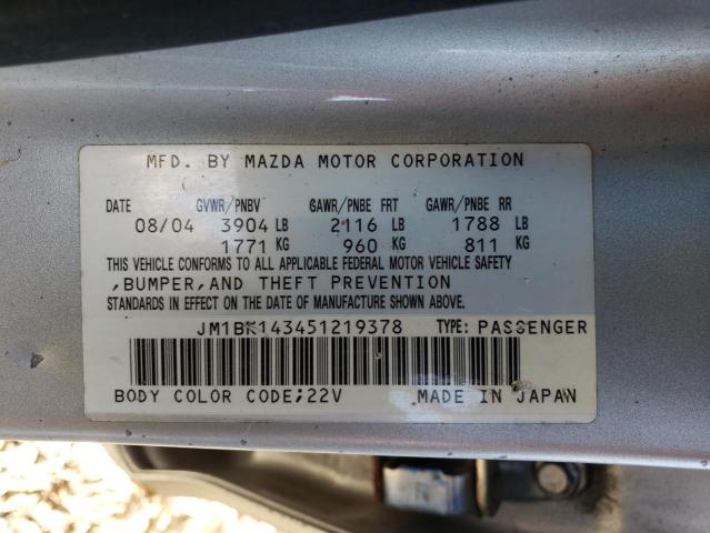 JM1BK143451219378 - 2005 MAZDA 3 HATCHBACK SILVER photo 13