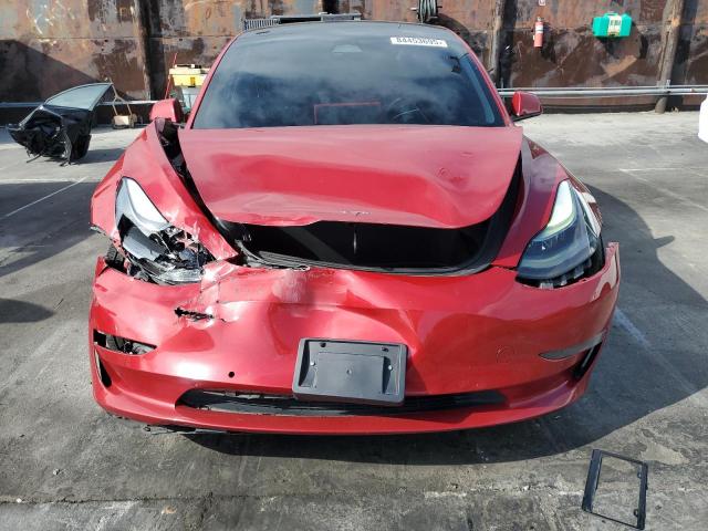 5YJ3E1EA8NF303851 - 2022 TESLA MODEL 3 红色 照片 5