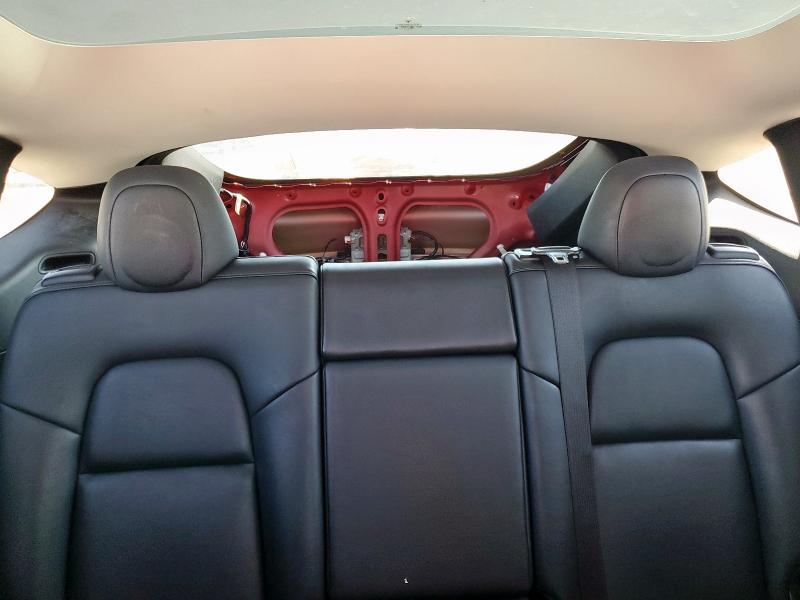 5YJYGDED5MF118330 - 2021 TESLA MODEL Y Czerwony zdjęcie 10