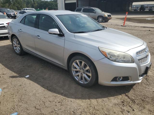 1G11H5SA7DF236818 - 2013 CHEVROLET MALIBU LTZ SILVER photo 4