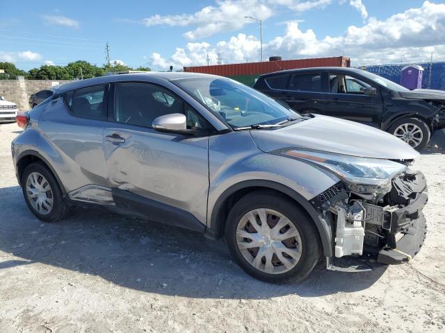 NMTKHMBX9LR110127 - 2020 TOYOTA C-HR XLE SILVER photo 4