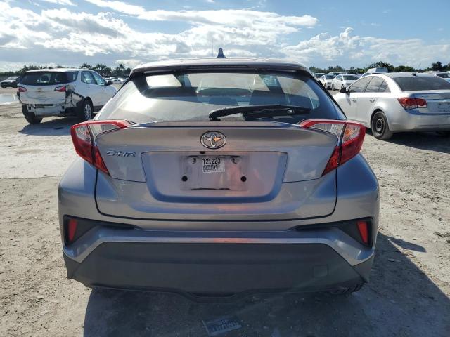 NMTKHMBX9LR110127 - 2020 TOYOTA C-HR XLE SILVER photo 6