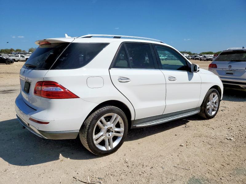 4JGDA5JBXFA618002 - 2015 MERCEDES-BENZ ML 350 WHITE photo 3