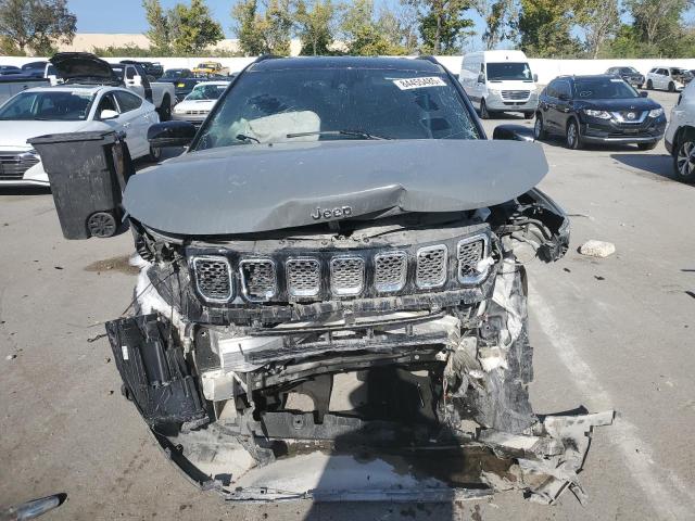 3C4NJDCN4PT566032 - 2023 JEEP COMPASS LIMITED Сұр фото 5