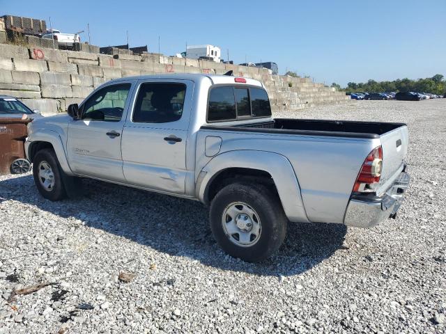 3TMLU4EN2CM100616 - 2012 TOYOTA TACOMA DOUBLE CAB ვერცხლისფერი ფოტო 2