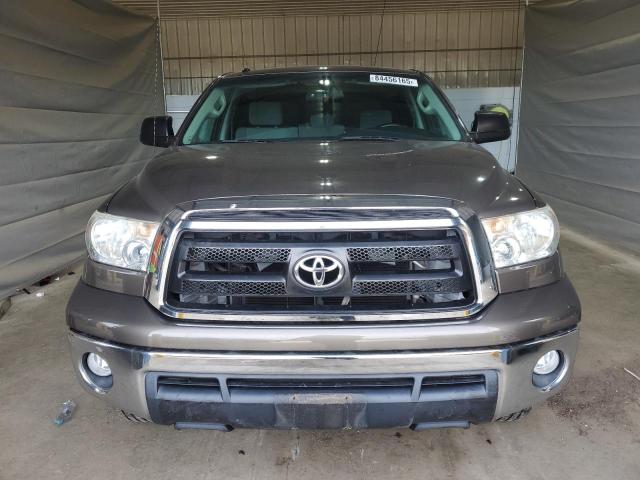5TFUM5F13CX036814 - 2012 TOYOTA TUNDRA DOUBLE CAB SR5 BROWN photo 5