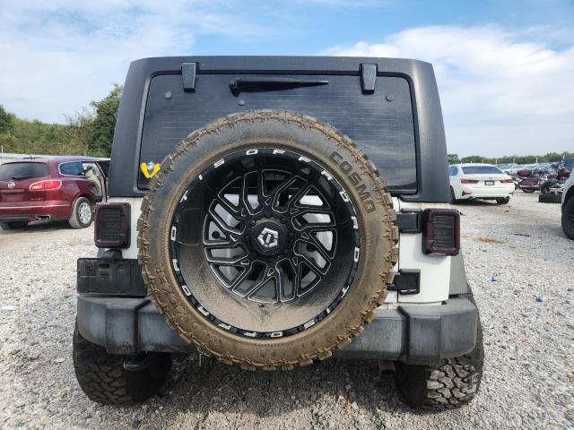 1C4BJWDG2GL122853 - 2016 JEEP WRANGLER U SPORT 白色 照片 6